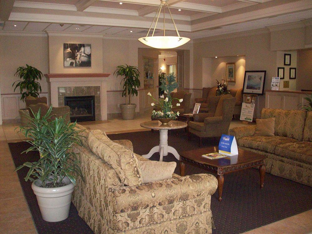 Best Western Brantford Hotel And Conference Centre Interior photo